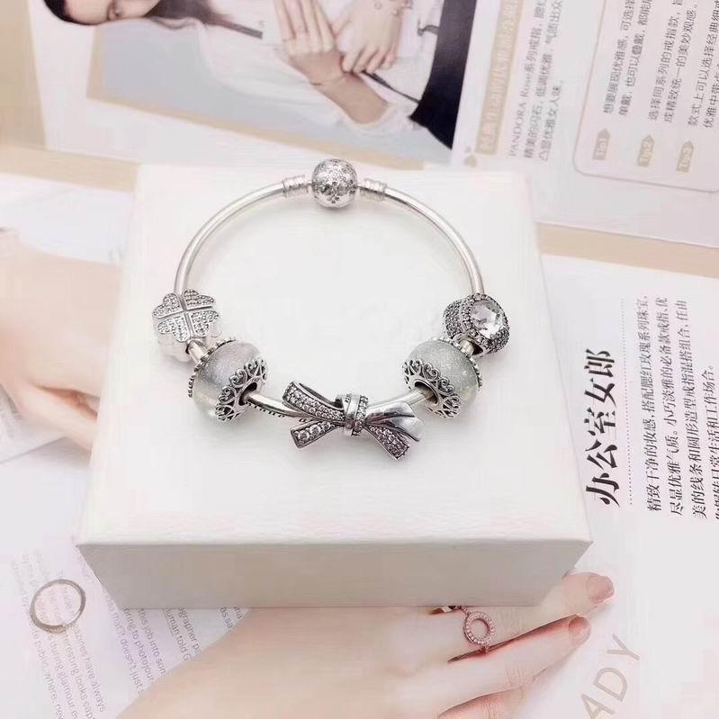 Pandora Bracelets 1724